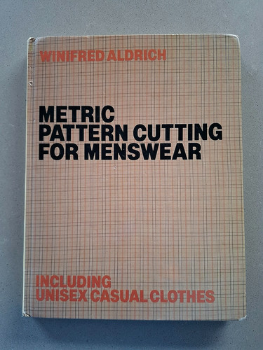 Metric pattern cutting for - pattern,