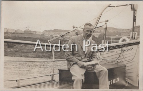 Man smoking pipe 1940s - man,