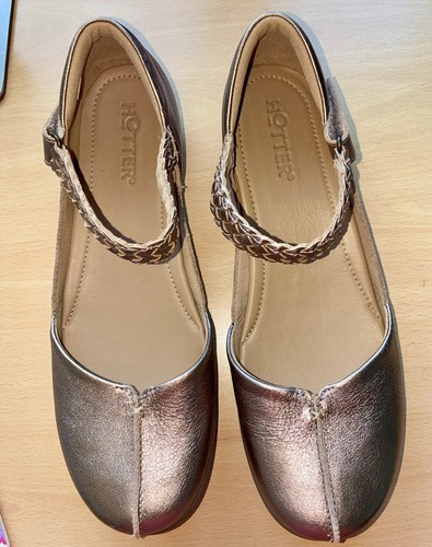 Bnwot hotter lake - shoes, rose