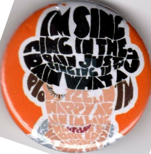 Clockwork orange pin button - a,