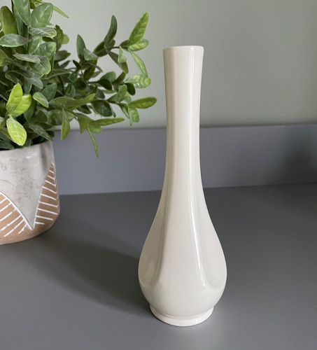 Vintage crown devon bud vase - devon,