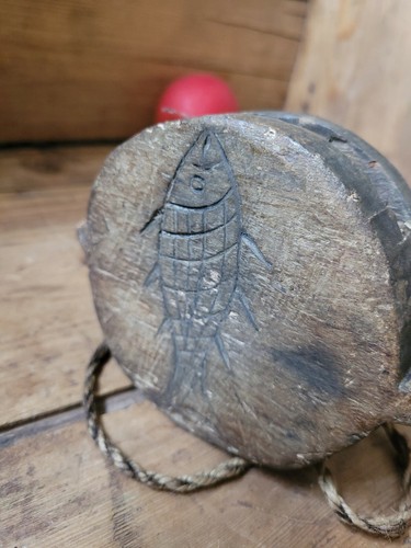 Antique carved wood - antique,