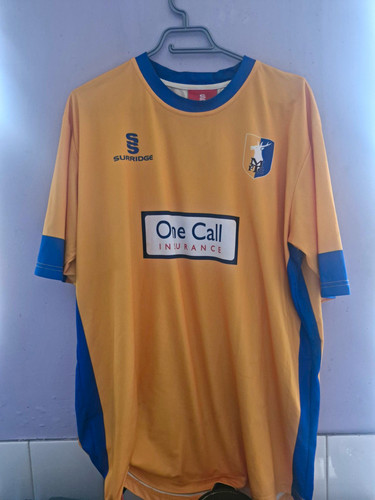 Surridge mansfield town away - surridge,