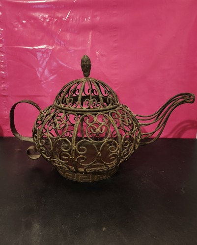 Cast candle holder teapot - candle,