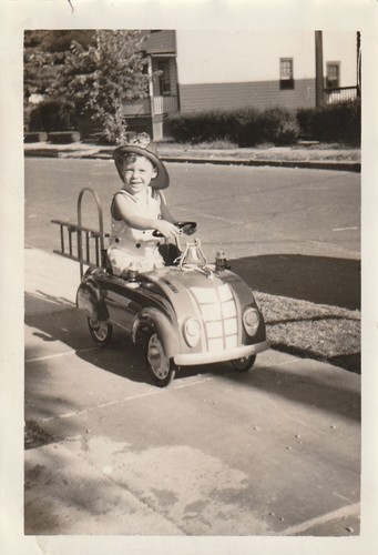 Vintage photo 1930s - fire, truck