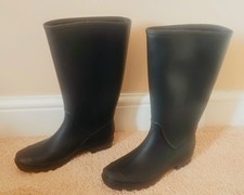 Mountain Warehouse Splash