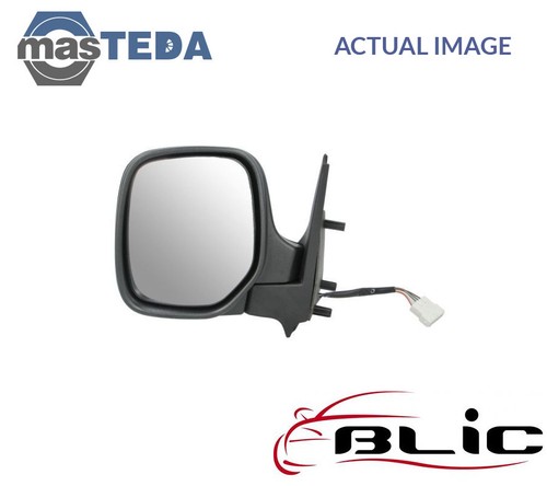 5402 9225972p outside - outside, rear