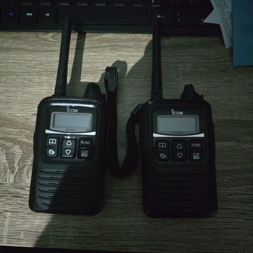 Icom ip100h radio - radio, x1