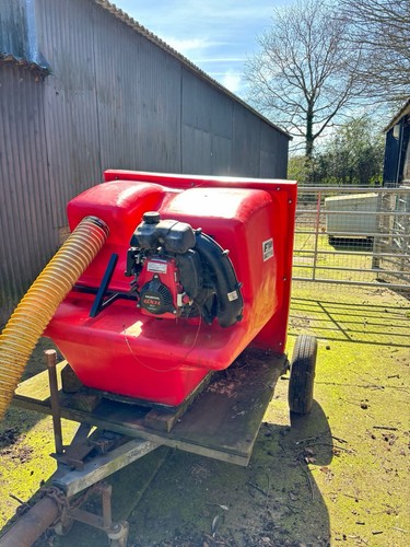 Trafalgar paddock cleaner - trafalgar,