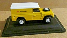 OXFORD DIECAST LAND ROVER DEFENDER BRITISH RAIL 1:76 SCALE MODEL CAR YELLOW