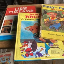 Pinky & Perky, Larry The Lamb