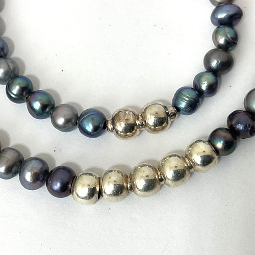 Genuine peacock black pearls - genuine,
