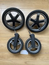 Silver Cross Pioneer Full