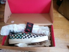 Vans Stranger Things  'Surfer