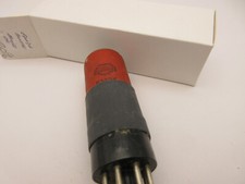 EM34 Mullard Magic Eye Valve
