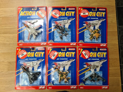 Six metal realtoy action - action, city