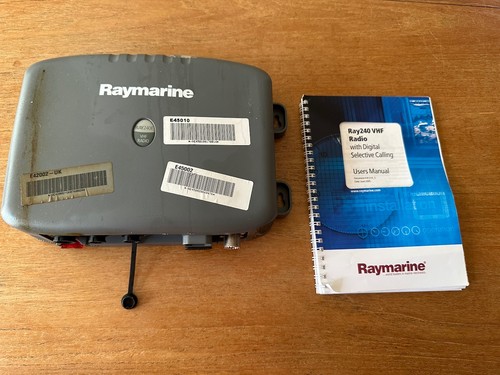 Raymarine ray240e vhf black - vhf,