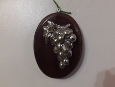Framed plaque grapes metal - plaque,