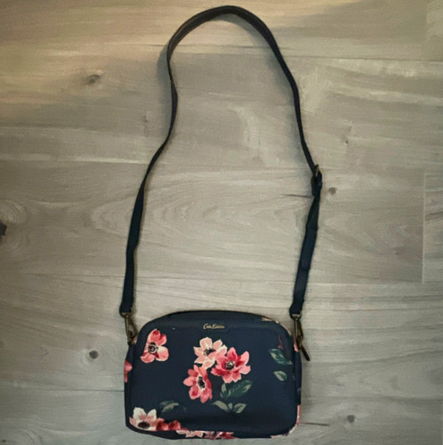 Cath kidston navy floral - kidston,
