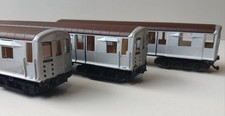 00 gauge RTR London Transport