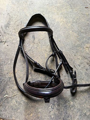 Heritage brown leather - leather, snaffle
