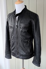 Schott NYC Men’s Leather Café Racer Jacket, Black Sheepskin, Size S (Fits Med)