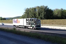 Truck photo Mercedes-Benz