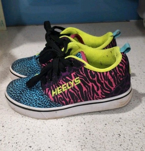 Heelys girls size 1 - uk,