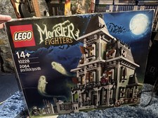 LEGO Monster Fighters HAUNTED HOUSE 10228 Halloween mansion 
