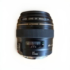 Canon EF 85mm f/1.8 USM Lens with Original Caps