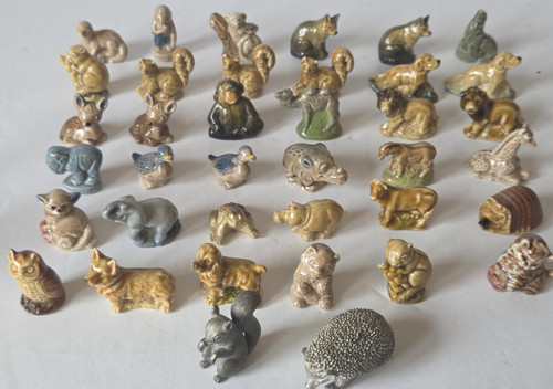 Miniature animal figurines - miniature,