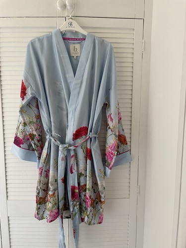 Ted baker size medium new - new, with
