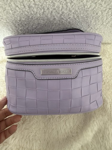Victoria secret small make - make, up