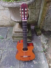 K. Yairi Álvarez CY127CE 1990