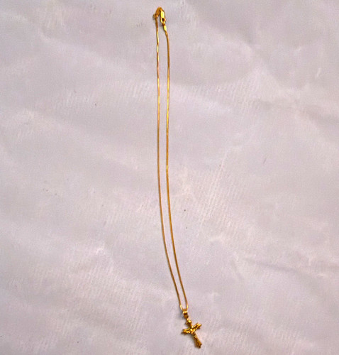 Hallmarked 22ct solid gold