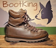 Altberg Defender lightweight