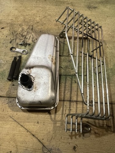 Exhaust muffler briggs - muffler,