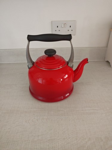 Creuset stove top kettle - le, stove-top