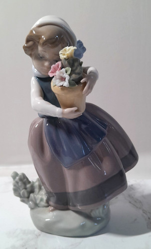 Lladro 5223 spring here - lladro,