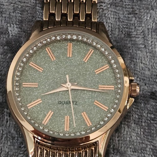 Avon rose gold tone - avon,