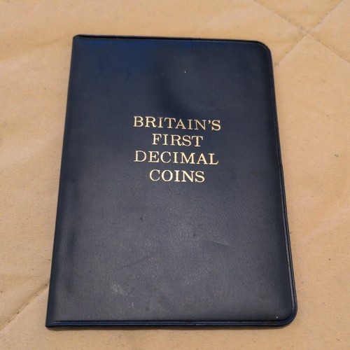 Britains 1971 first - first, decimal
