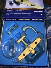 Corgi 1/72 Scale diecast AA34304 Focke Wulf Fw 190A-4 Black Double Chevron 1942