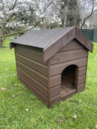 Wooden dog kennel apex winter - dog,