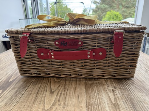Regency hampers cotswold - regency,