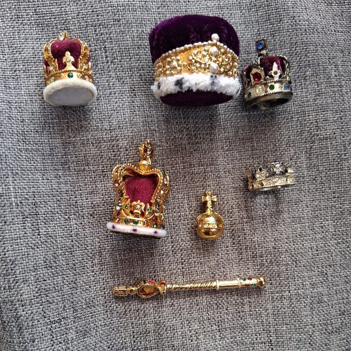 Miniature crown jewel - miniature,