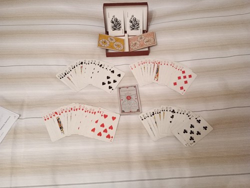 Complete boxed bezique - boxed, set
