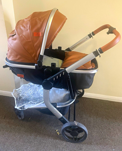 Mamas papas brown pram - &,