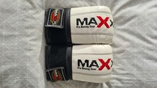 MAXX Boxing Gloves Black White