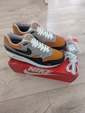 Size eur44 nike - 9,
