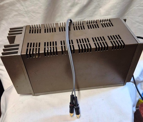 Quad 303 power amplifier